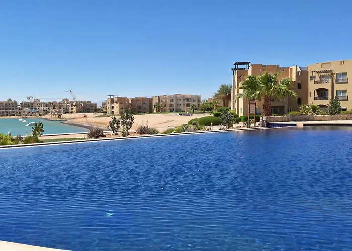 Waterside Apartments, - 1bd Ground Floor * الجونة